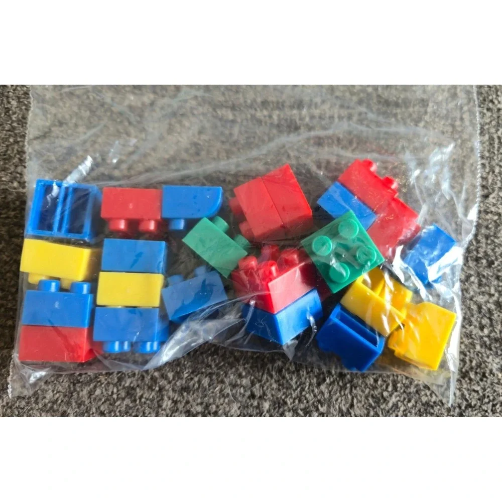 Unbranded assorted building